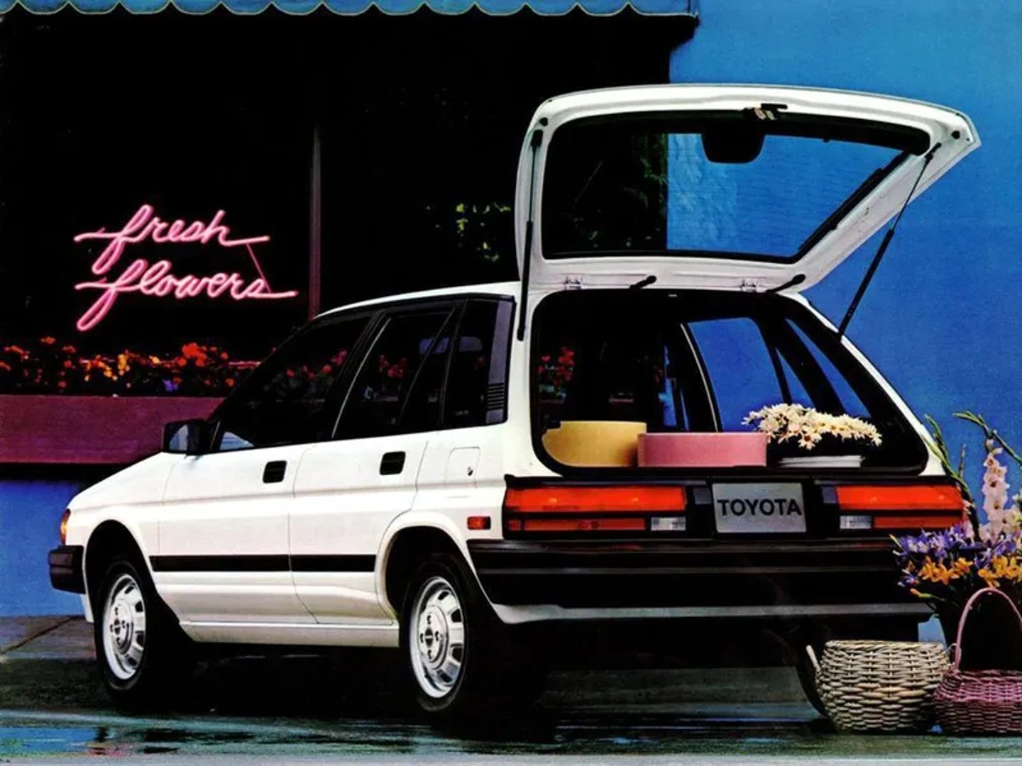 Toyota_Tercel_3_generation__Mini_5-doors__3.jpg