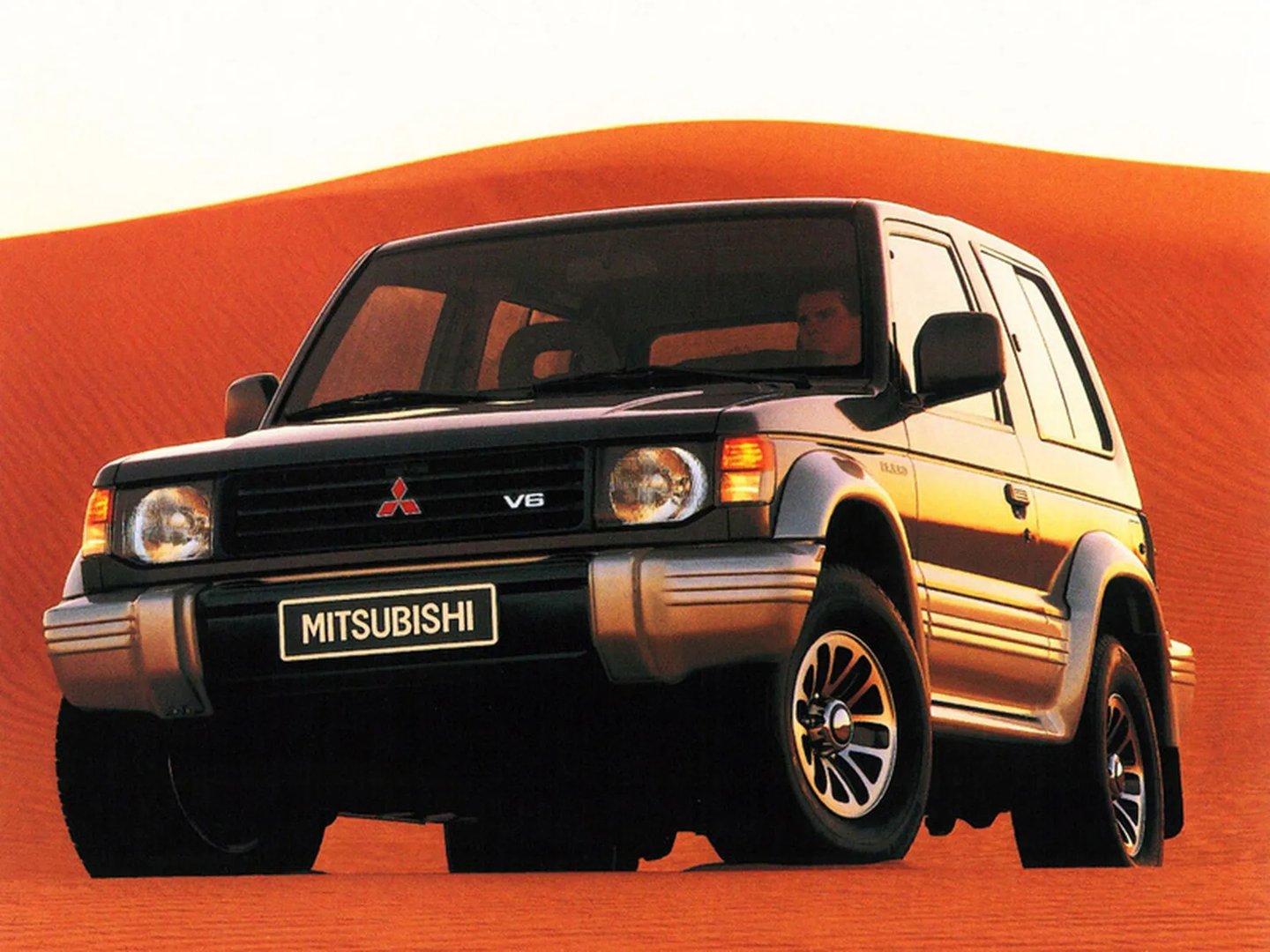 Mitsubishi Pajero 2 generation  SUV 3-doors