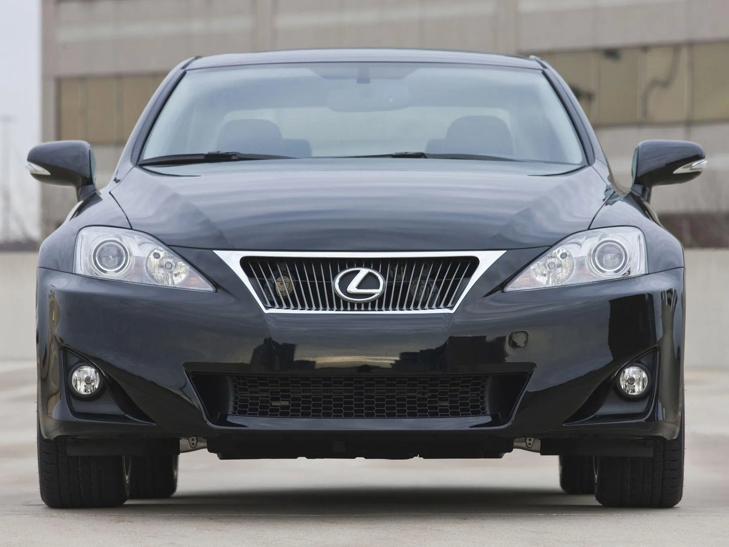 Lexus_IS_2_generation_restyling__Sedan__5.jpg
