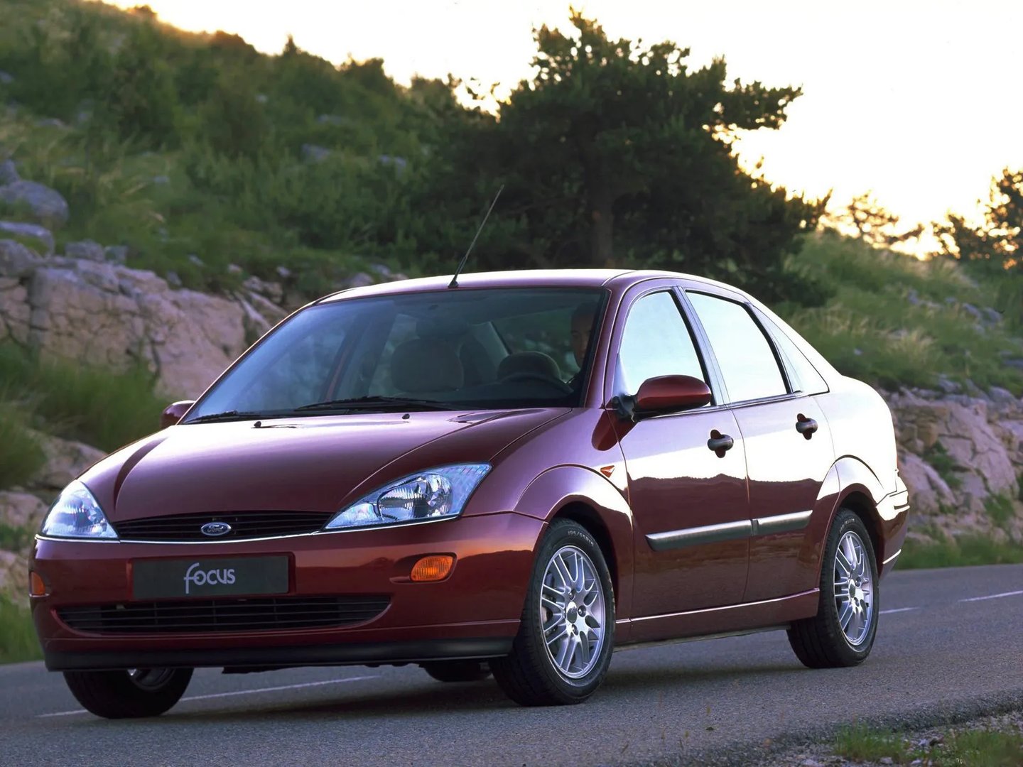 Ford Focus 1 generation  Sedan
