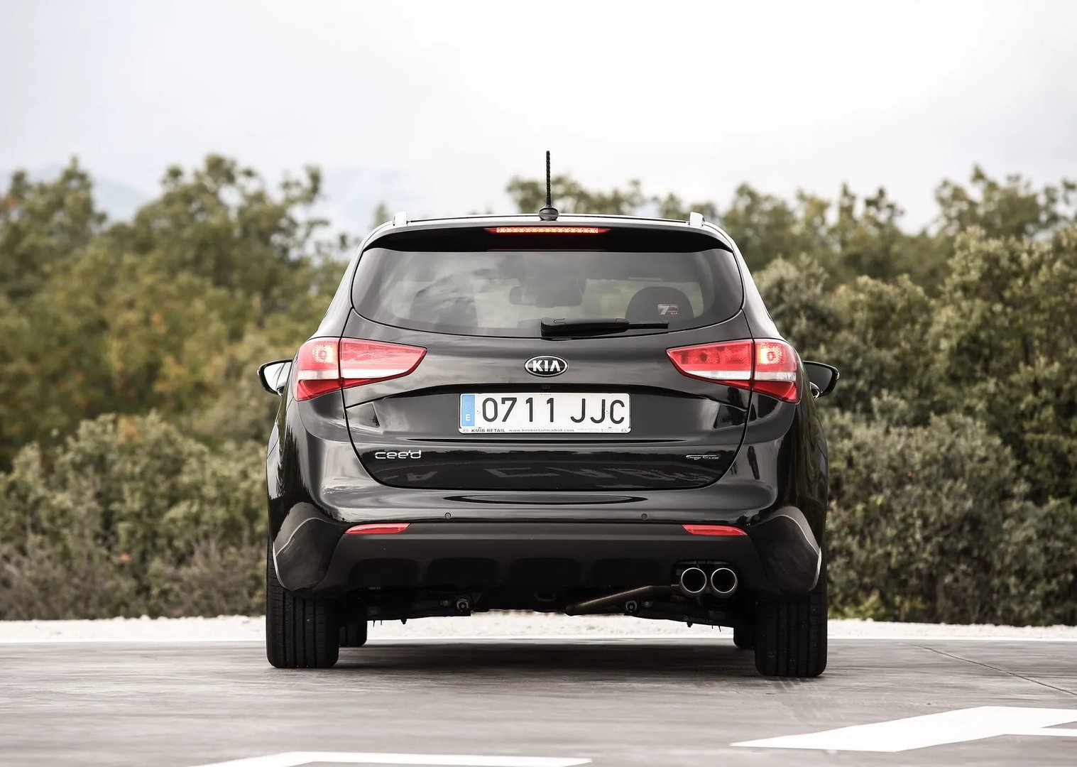 Kia_Ceed_2_generation_restyling__Estate_5-door__3.jpg