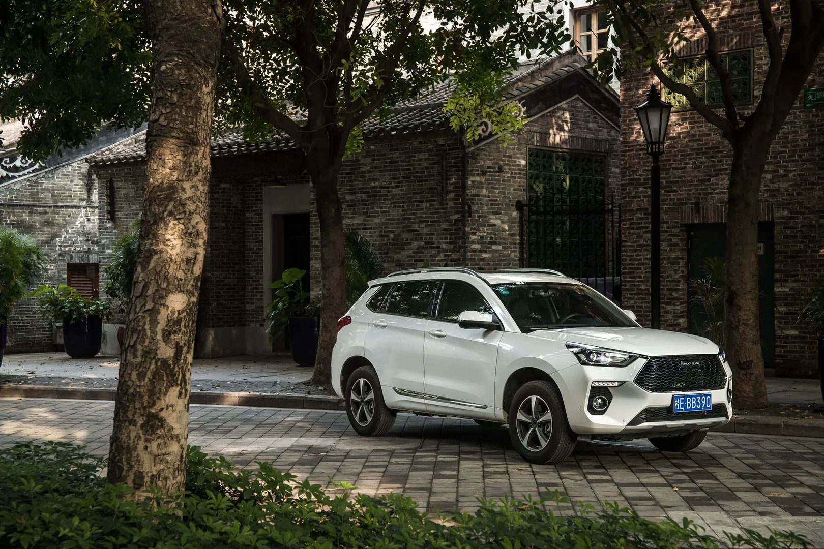 Haval_H6_Coupe_1_generation__SUV_5-doors__1.jpg