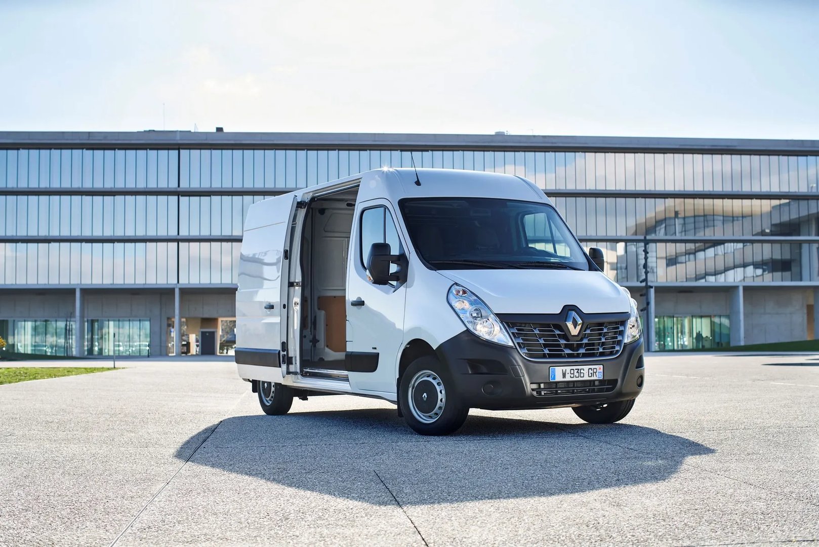 Renault_Master_3_generation_restyling_1__Van__12.jpg