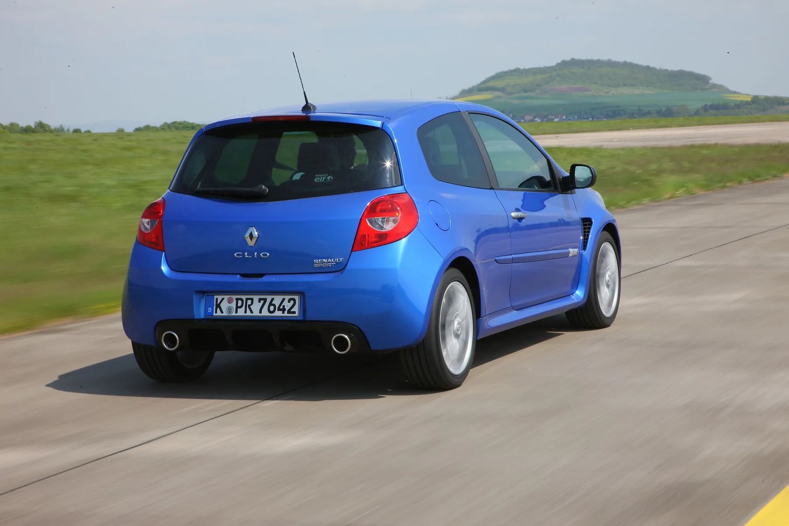 Renault_Clio_RS_3_generation_restyling__Mini_3-doors__4.jpg