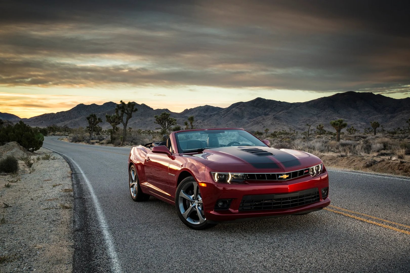 Chevrolet_Camaro_5_generation_restyling__Cabrio__6.jpg