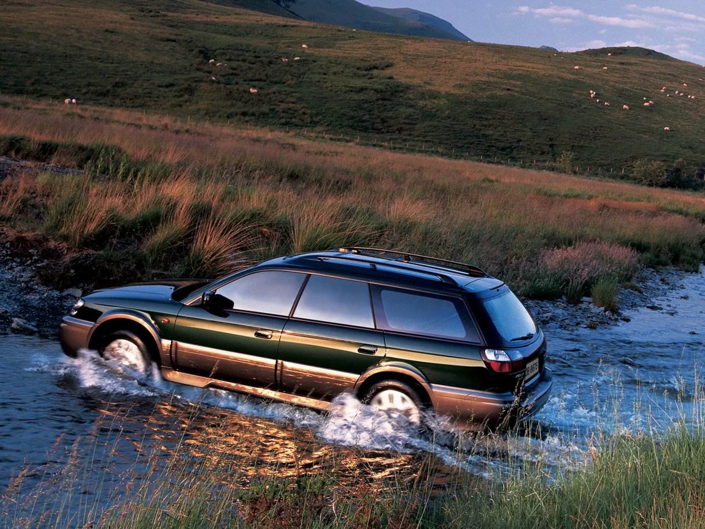 Subaru_Outback_2_generation__Estate_5-door__7.jpg