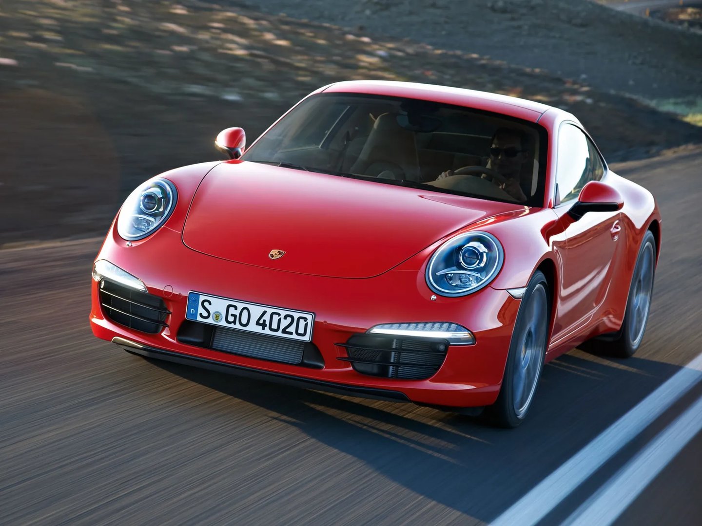 Porsche_911_7_generation__Coupe__1.jpg
