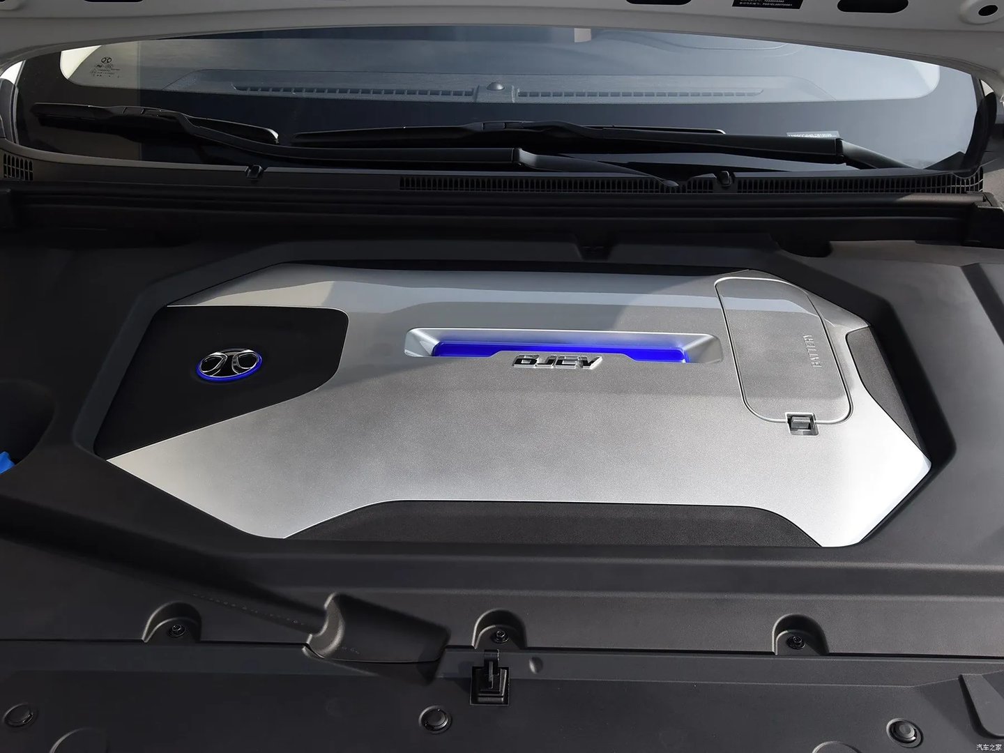 baic_EU5_1_generation_restyling__Sedan__12.jpg