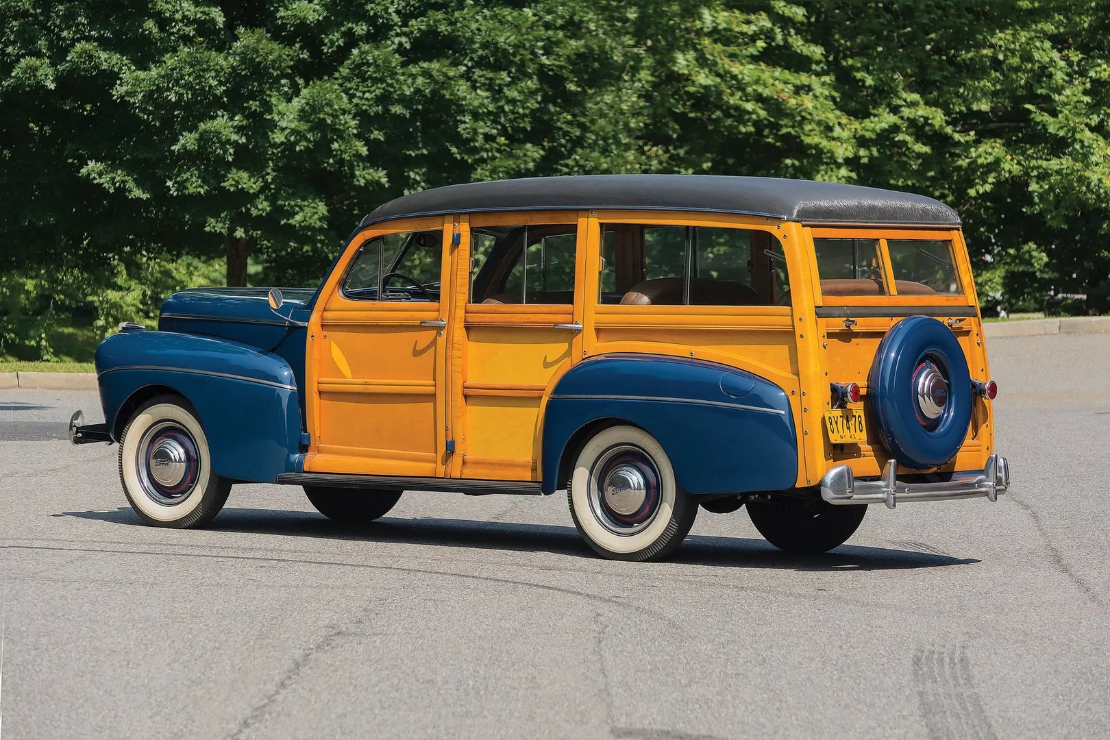 Ford_V8_3_generation__Estate_5-door__2.jpg