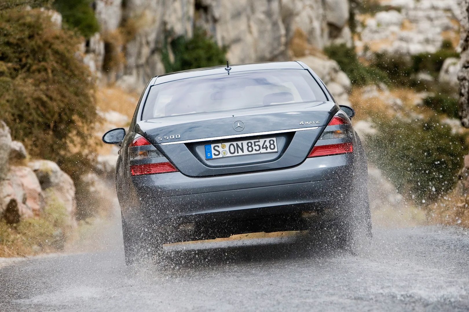 Mercedes_S-Class_5_generation__Sedan__12.jpg