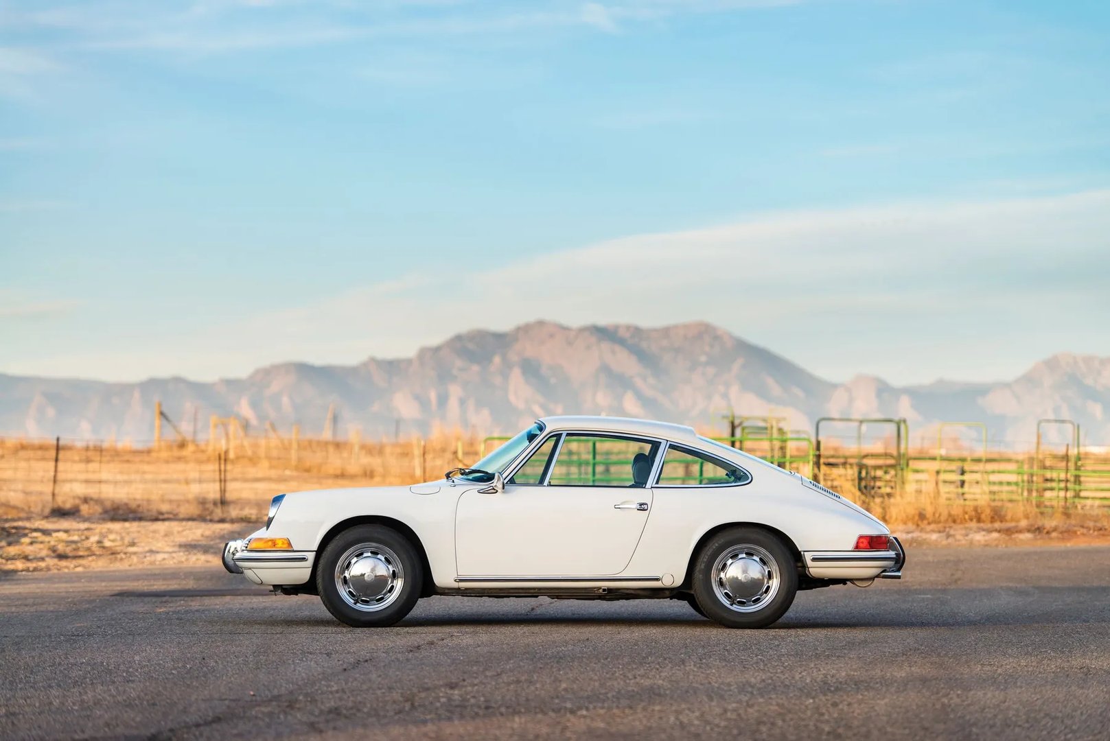 Porsche_912_1_generation__Coupe__5.jpg