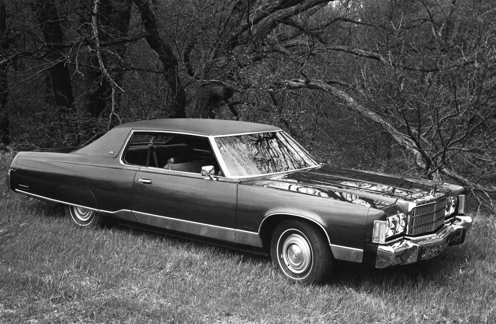 Chrysler_New_Yorker_9_generation__Coupe_Hardtop__2.jpg