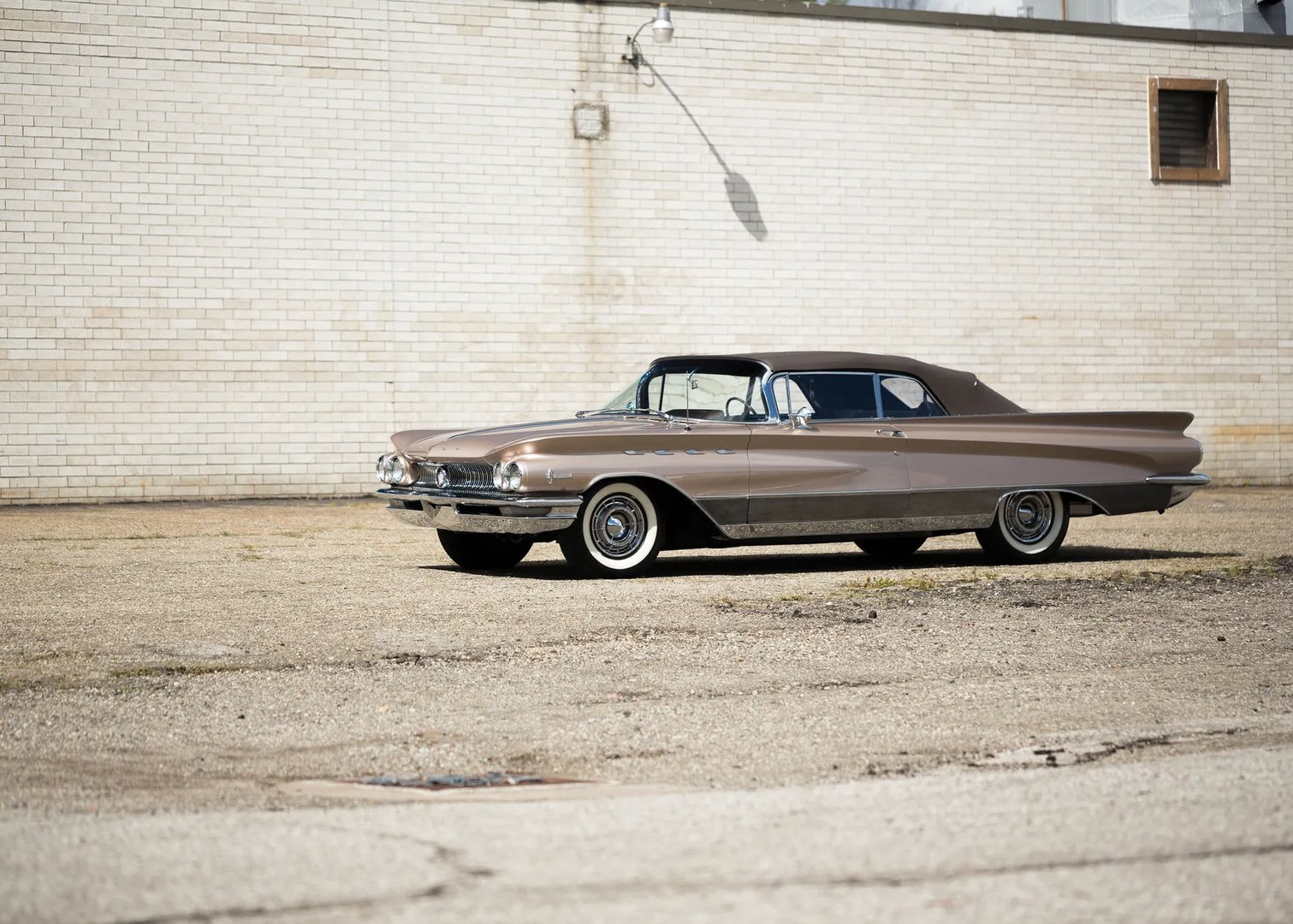 Buick_Electra_1_generation__Cabrio__6.jpg