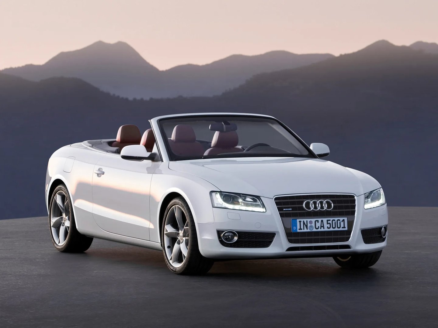 Audi_A5_1_generation__Cabrio__4.jpg