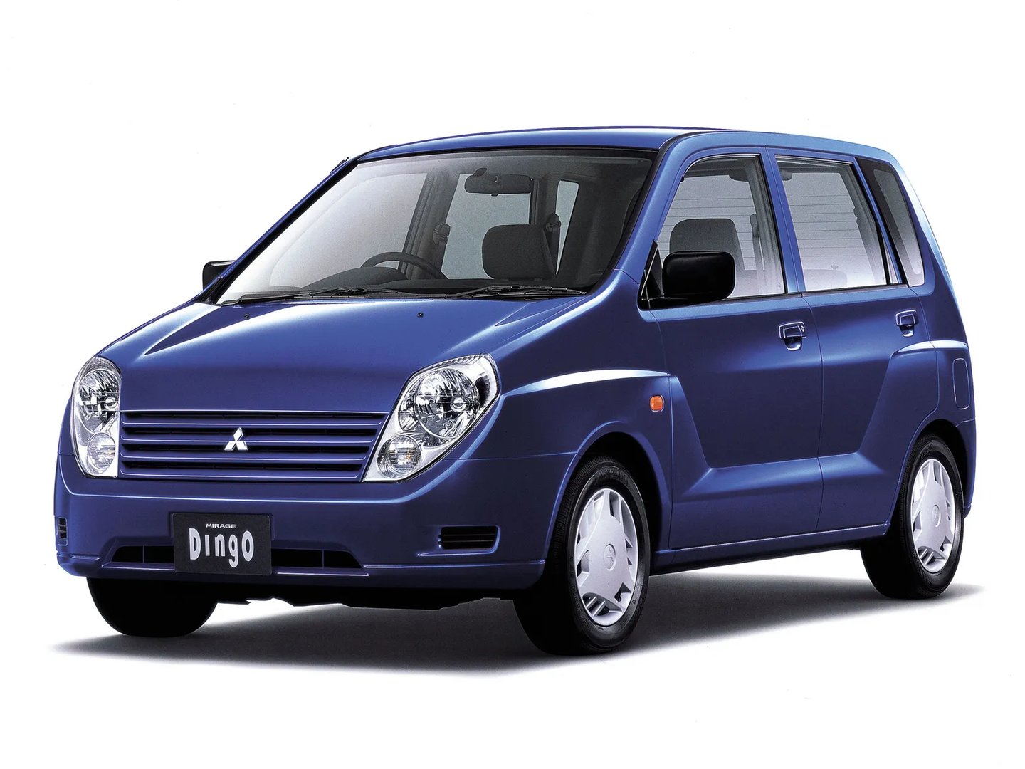Mitsubishi_Dingo_1_generation__Mini_5-doors__2.jpg