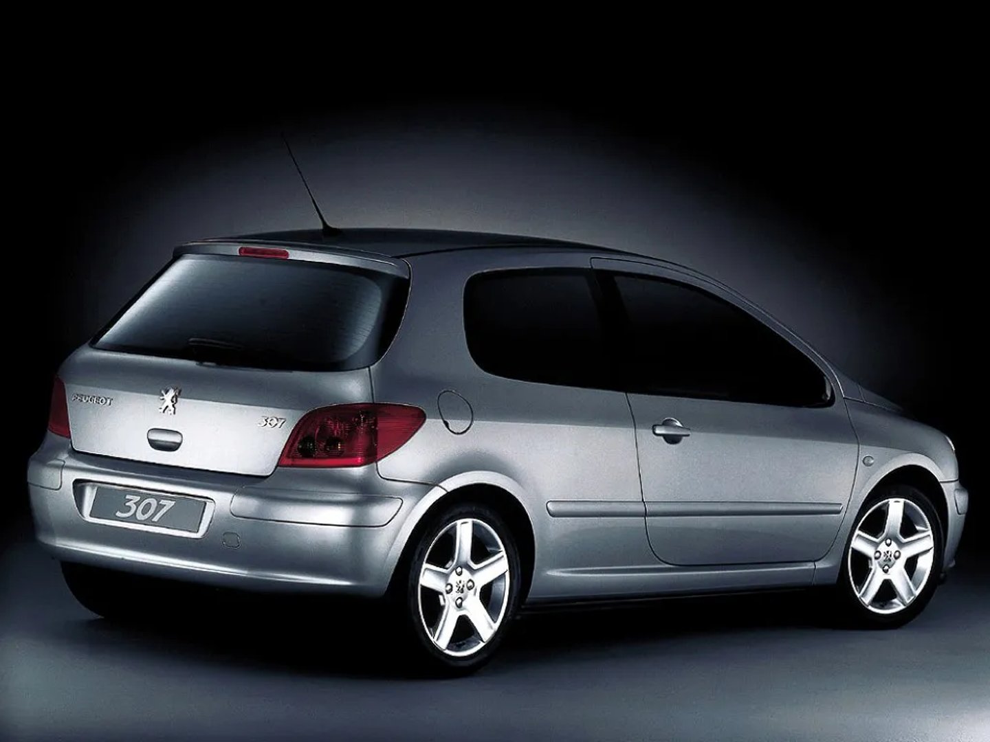 Peugeot_307_1_generation__Hatchback_3-door__6.jpg