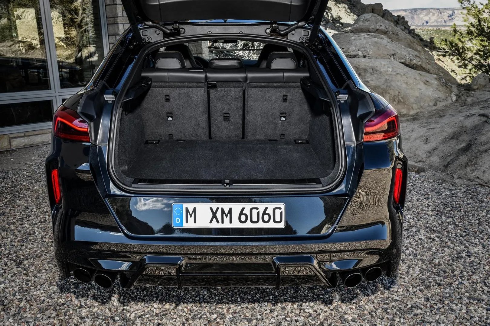 BMW_X6_M_3_generation__SUV_5-doors__6.jpg