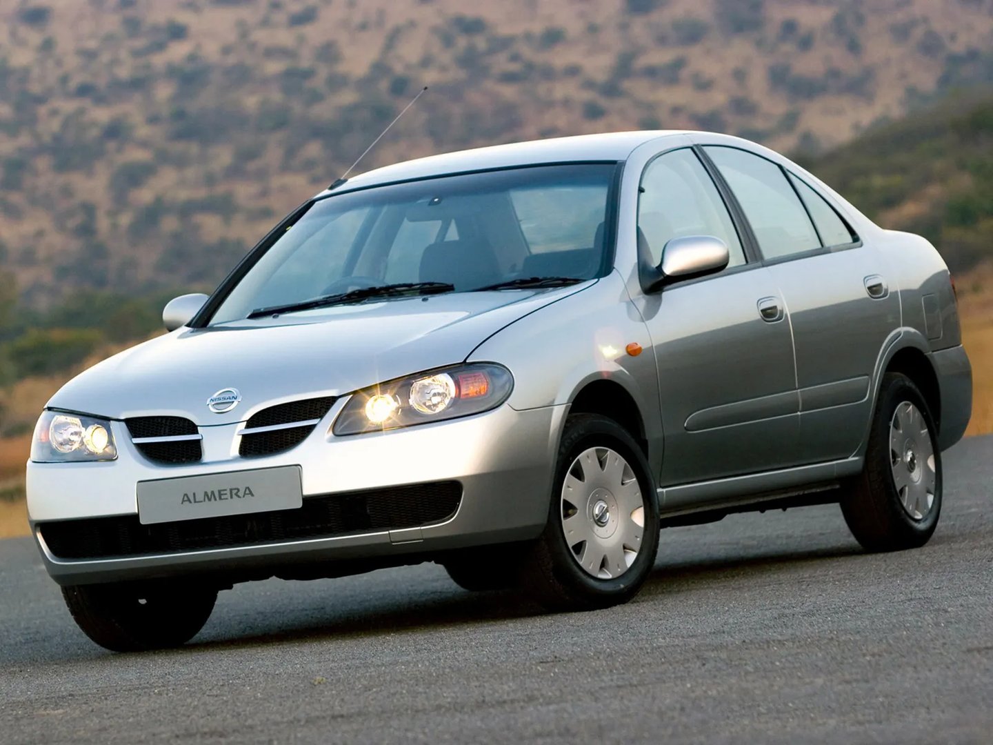 Nissan_Almera_2_generation_restyling__Sedan__5.jpg