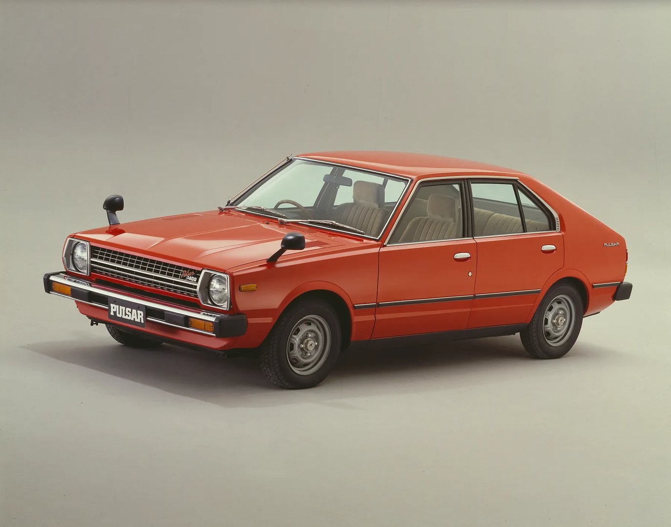 Nissan Pulsar 1 generation  Mini 5-doors