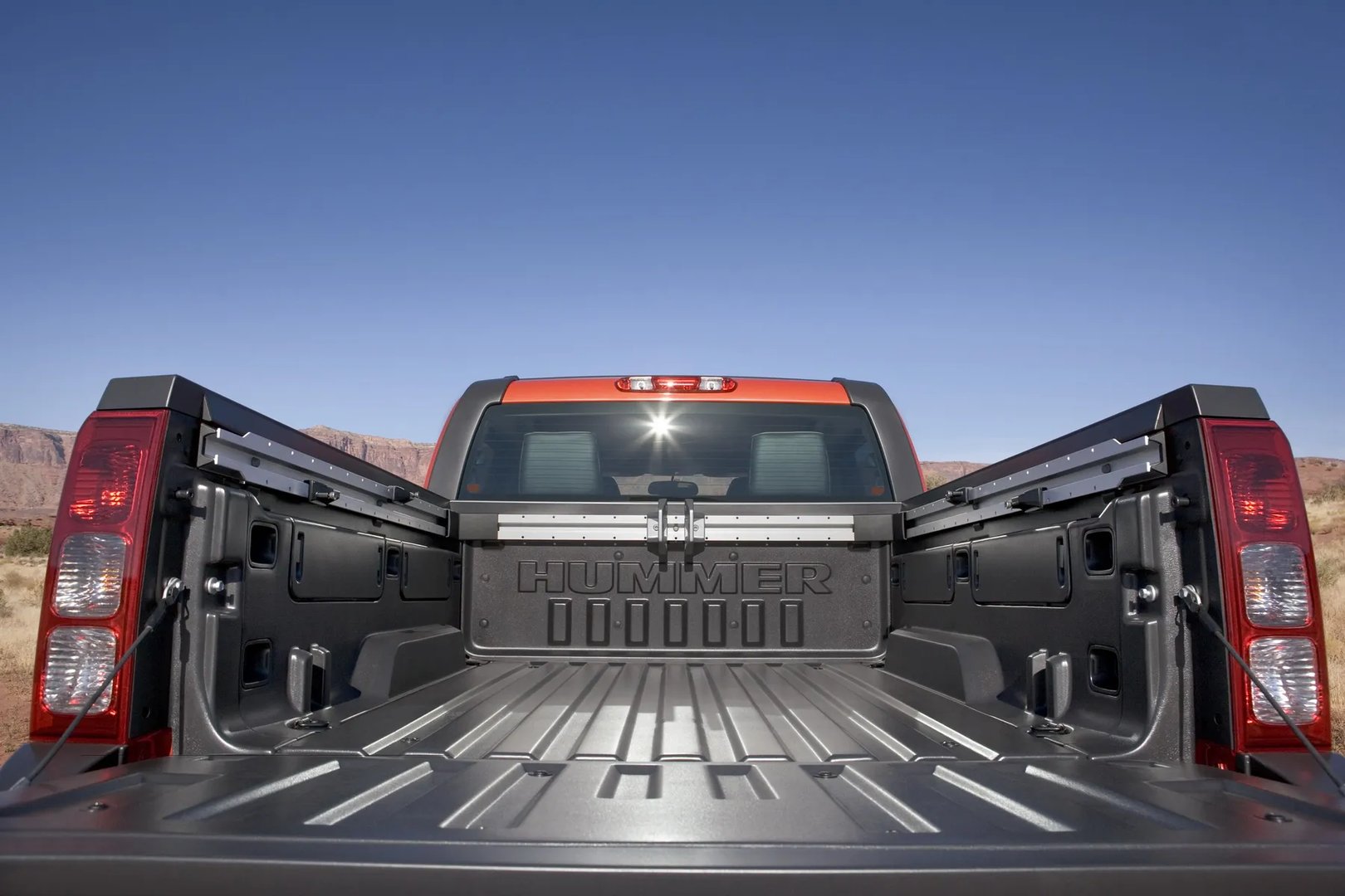 Hummer_H3_1_generation__Pickup_double-cab__13.jpg