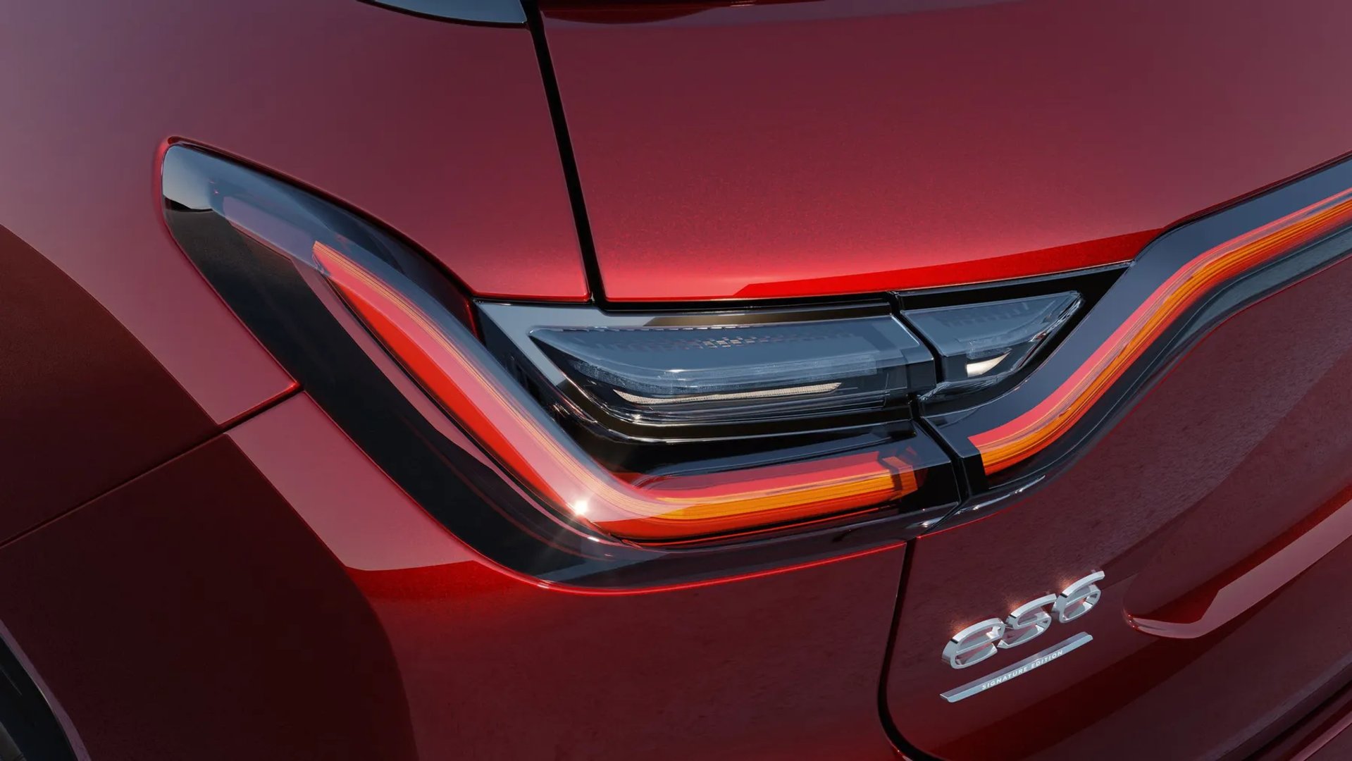nio_ES6_1_generation__SUV_5-doors__6.jpg