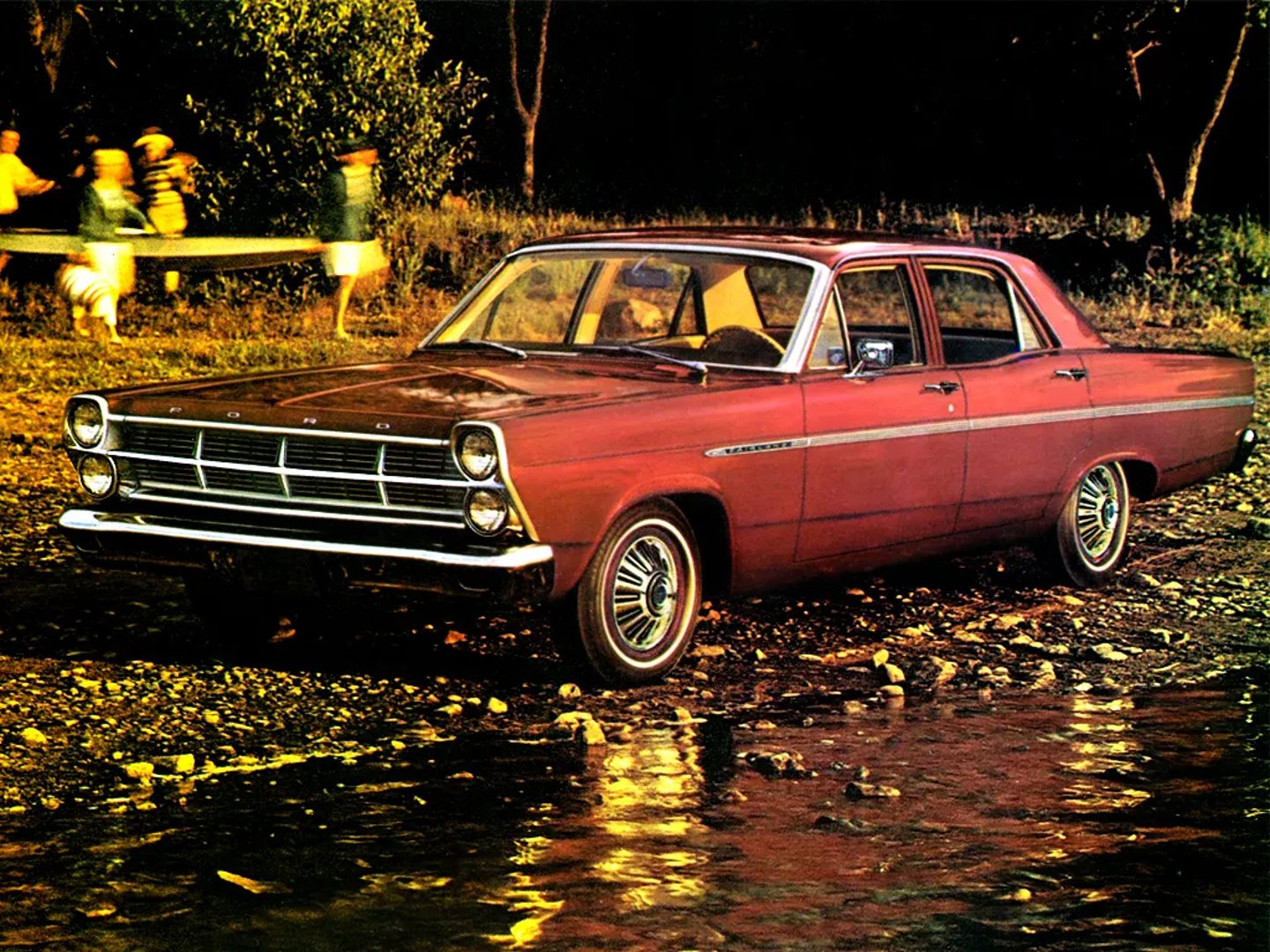 Ford Fairlane 5 generation  Sedan