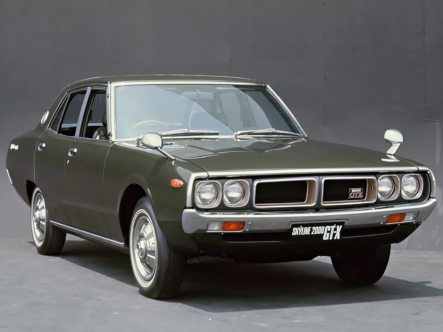 Nissan Skyline 4 generation  Sedan