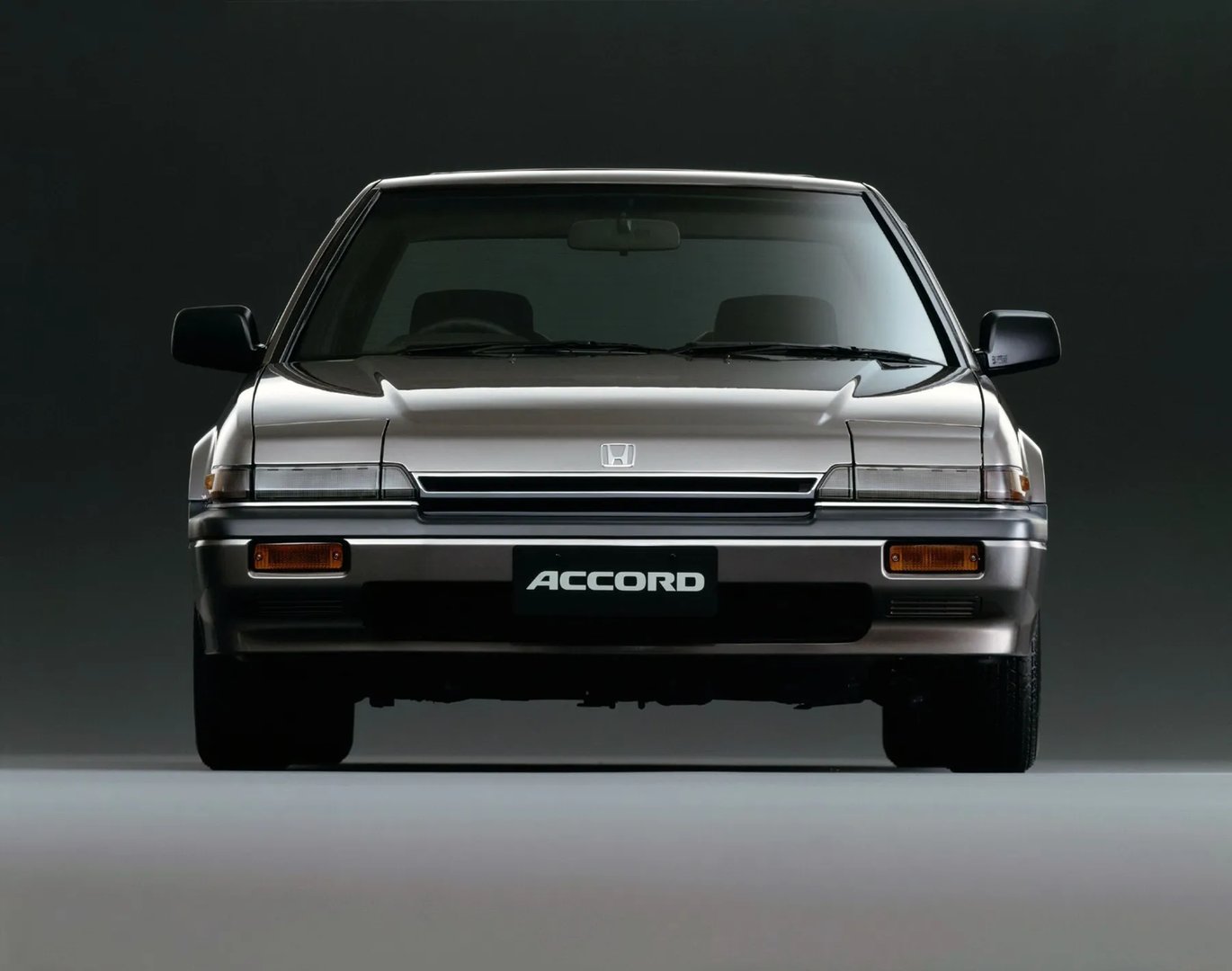 Honda_Accord_3_generation__Sedan__3.jpg