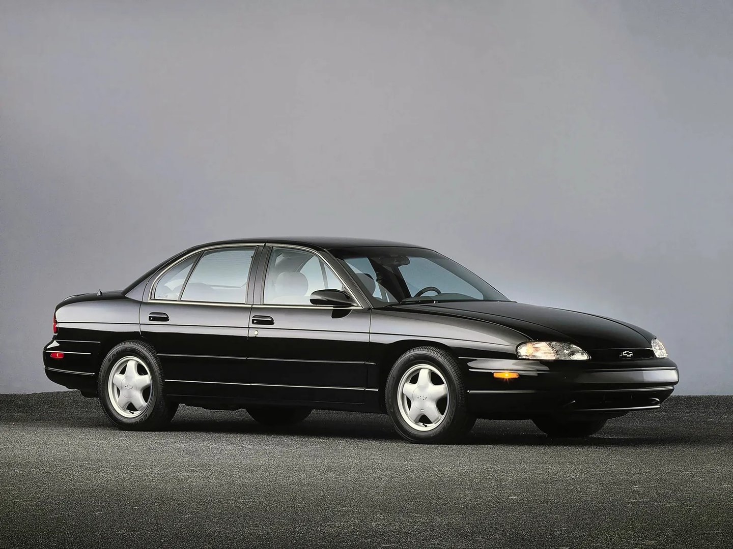 Chevrolet_Lumina_2_generation__Sedan__4.jpg