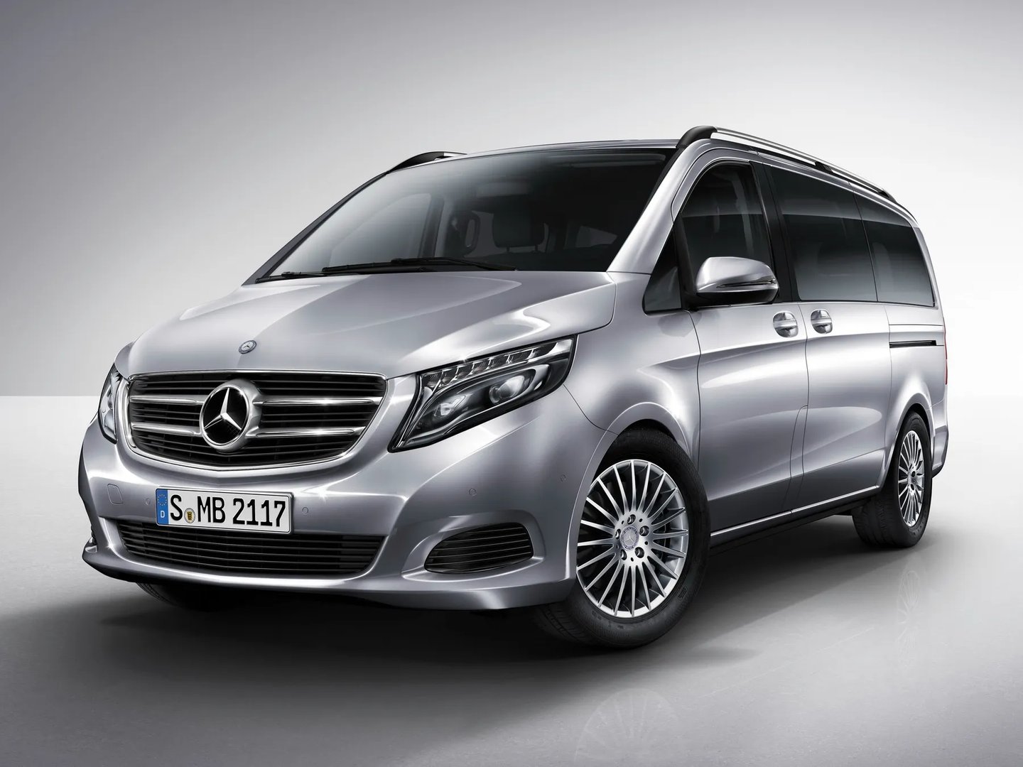 Mercedes_V-Class_3_generation__Minivan_Short__main.jpg