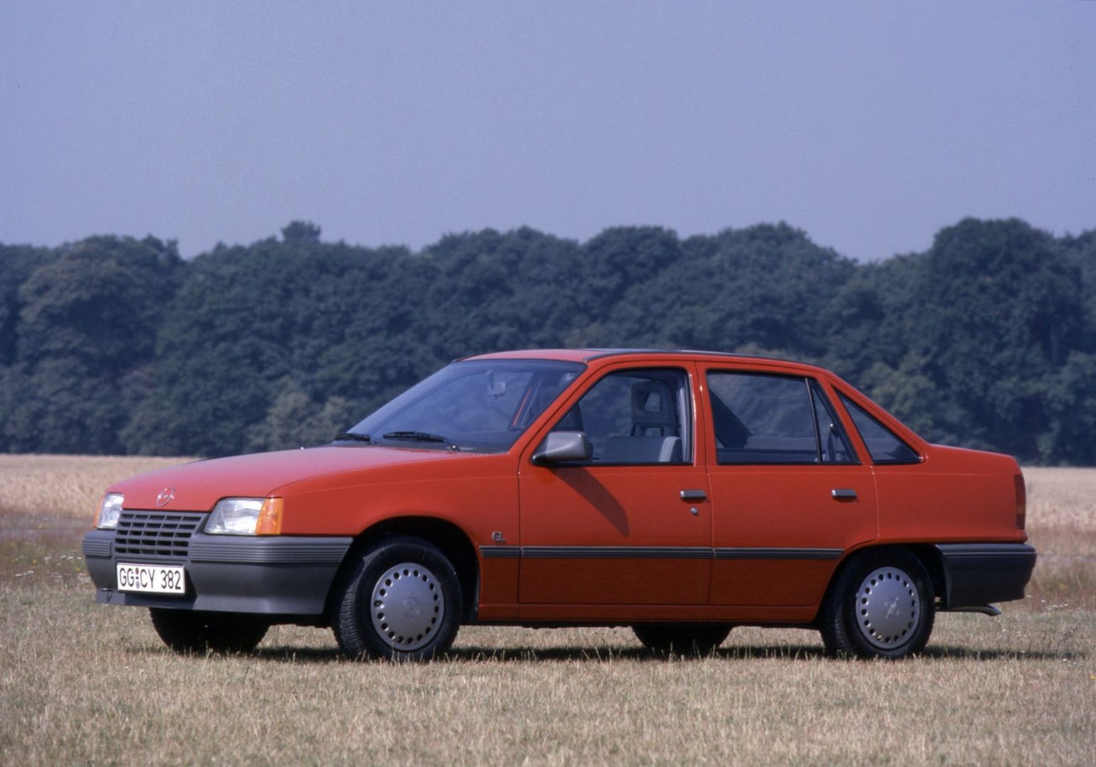 vauxhall_Astra_2_generation__Sedan__14.jpg