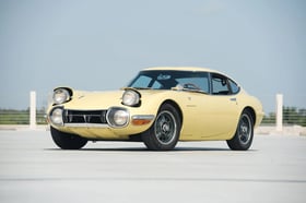 toyota 2000GT