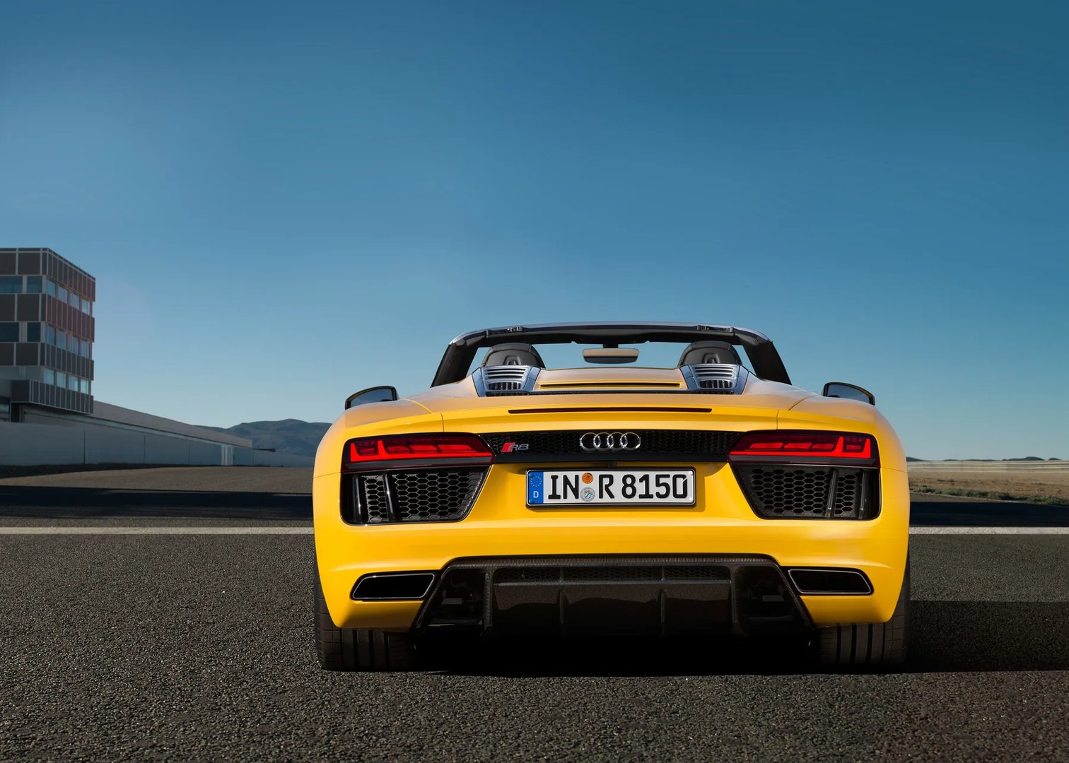 Audi_R8_2_generation__Roadster__7.jpg