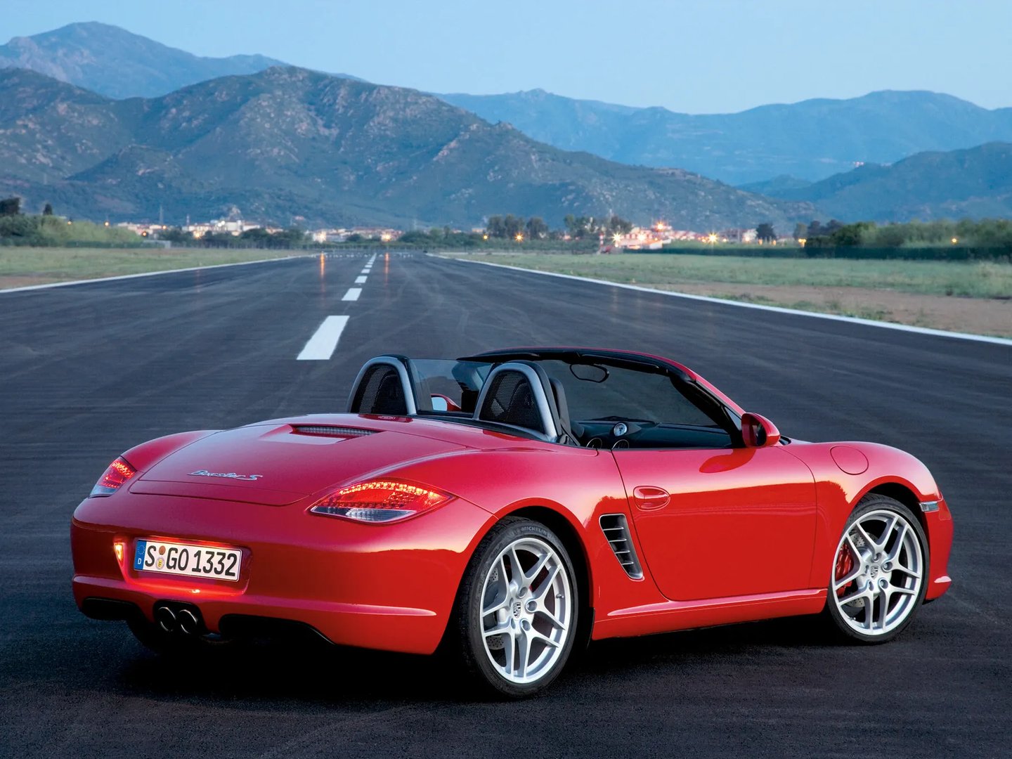 Porsche_718_Boxster_2_generation_restyling_2__Roadster__12.jpg