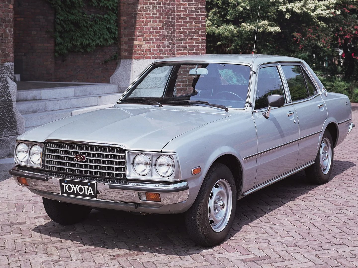 Toyota Corona 5 generation  Sedan