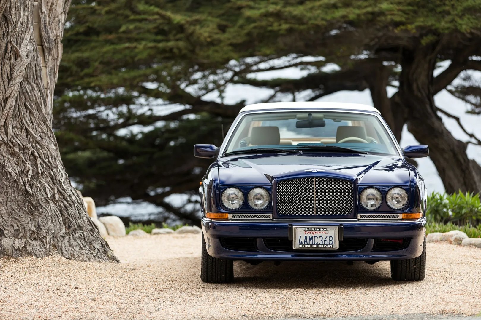 Bentley_Azure_1_generation__Cabrio__13.jpg