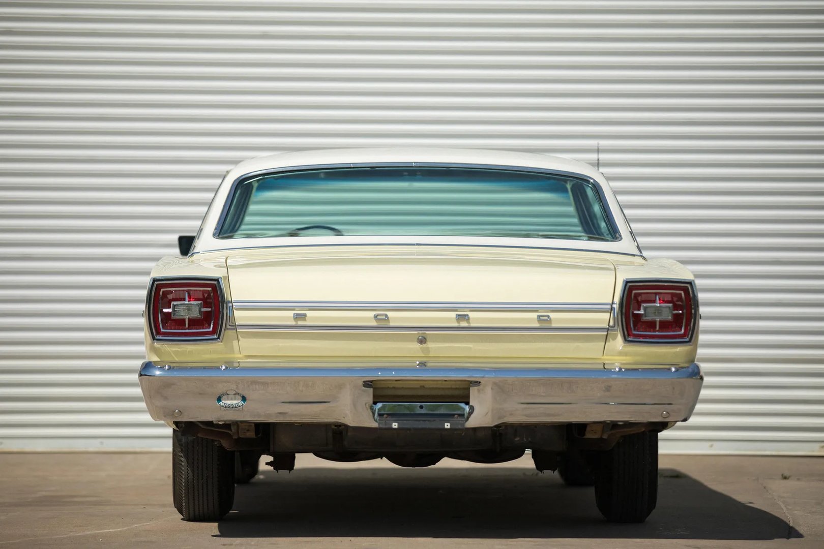 Ford_Galaxie_(USA)_3_generation__Coupe_Hardtop__7.jpg