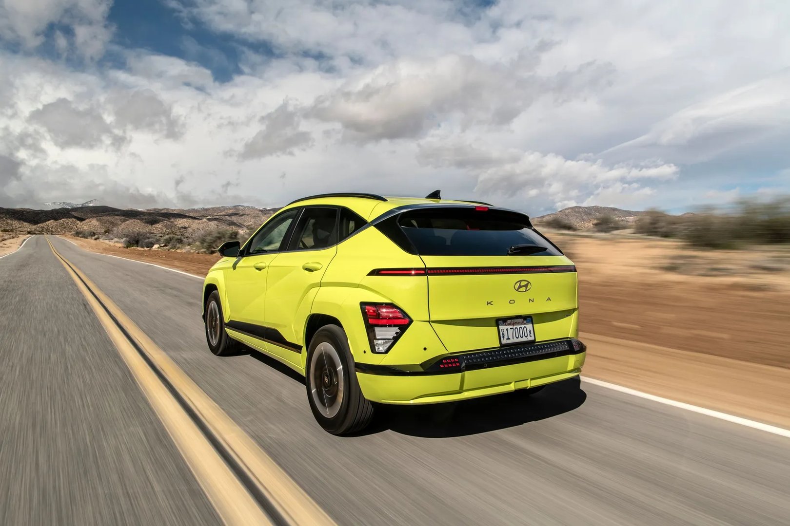 Hyundai_Kona_EV_2_generation__SUV_5-doors__1.jpg