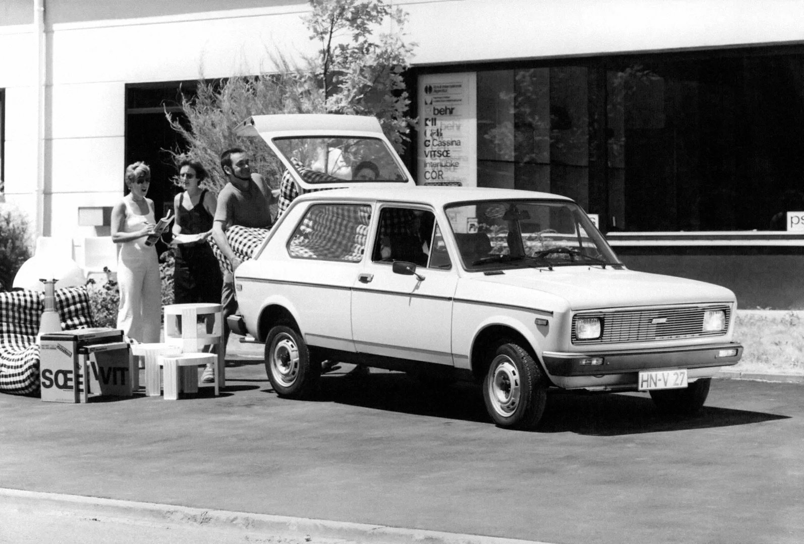 Fiat_128_1_generation__Estate_3-door__3.jpg