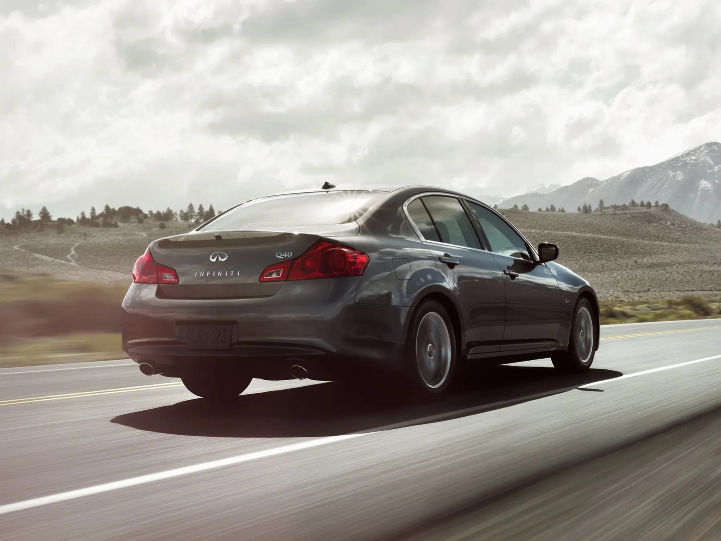 Infiniti_Q40_1_generation__Sedan__1.jpg