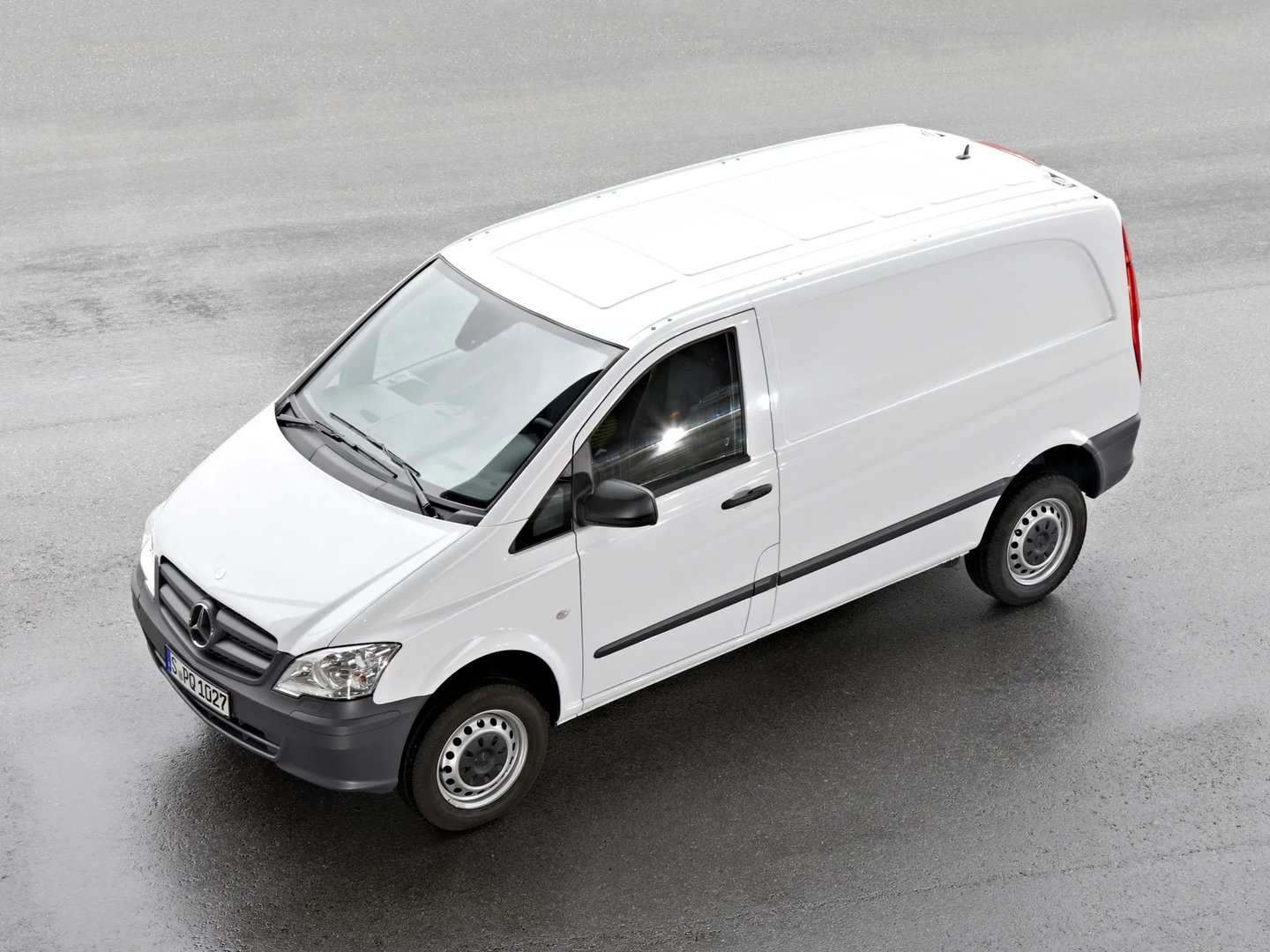 Mercedes_Vito_2_generation_restyling__Van__2.jpg