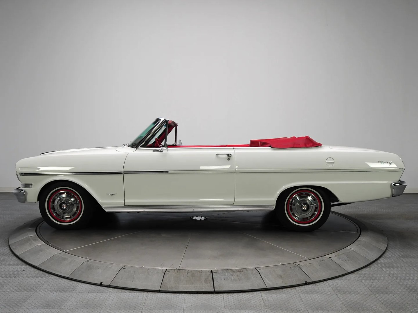 Chevrolet_Nova_1_generation__Cabrio__4.jpg