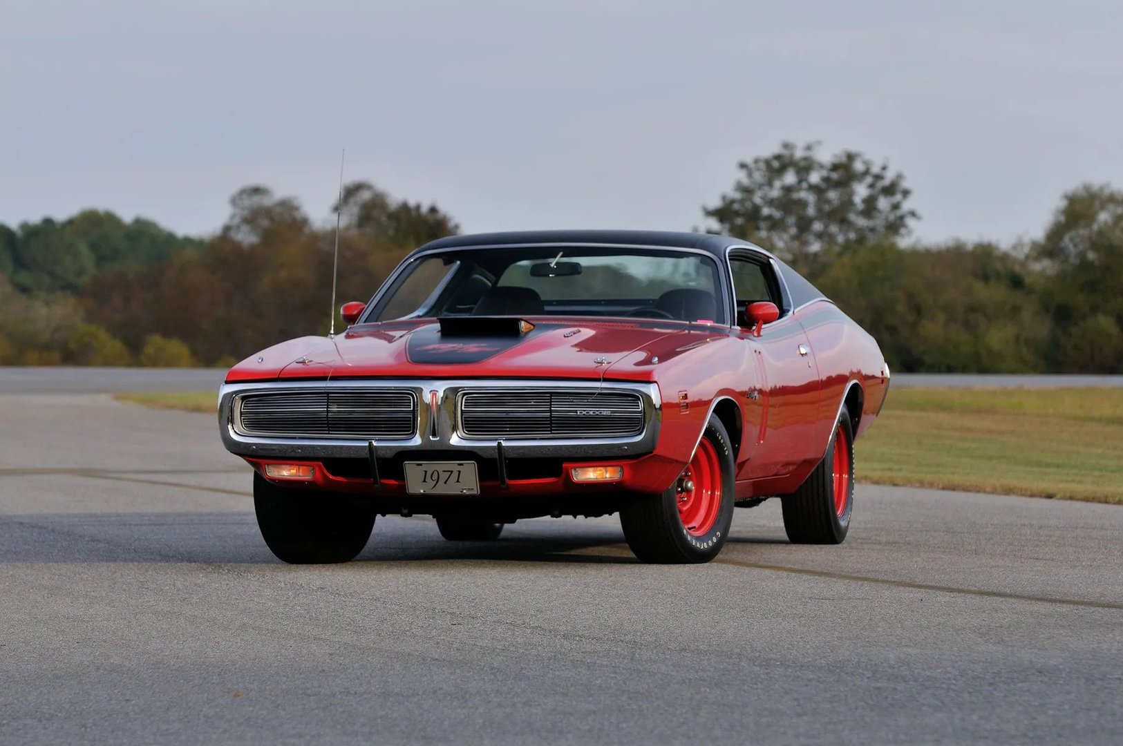 Dodge_Charger_3_generation__Coupe__7.jpg
