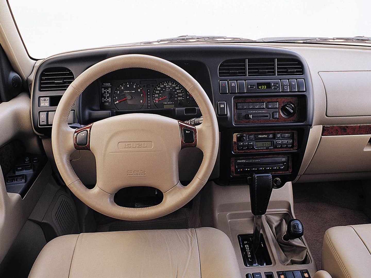 isuzu_Trooper_2_generation__SUV_5-doors__8.jpg