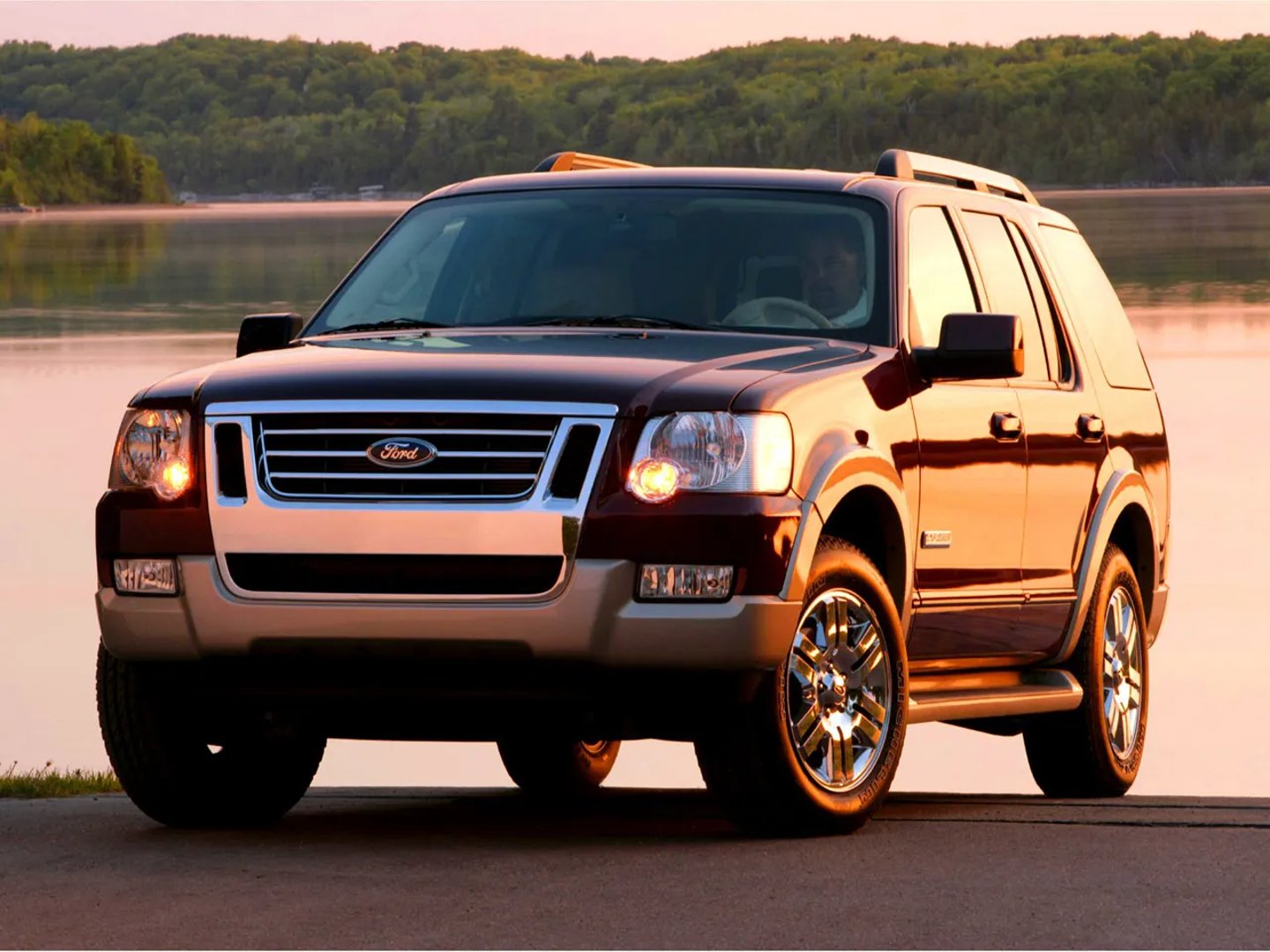 U251  SUV 5-doors