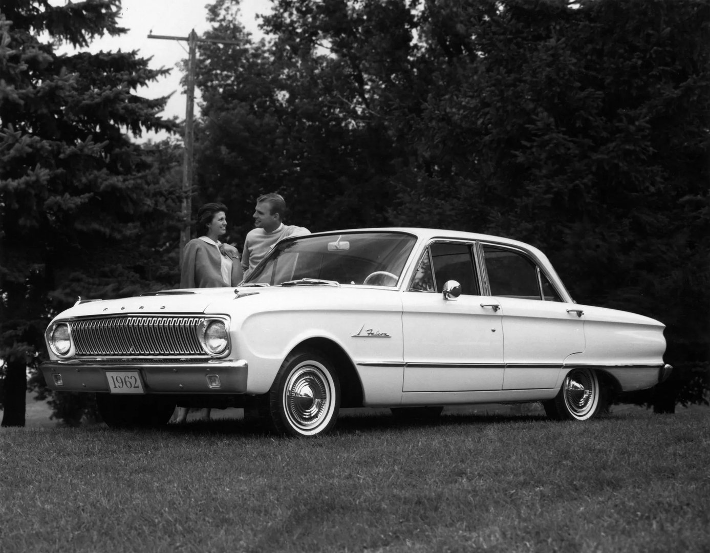 Ford_Falcon_1_generation__Sedan__1.jpg
