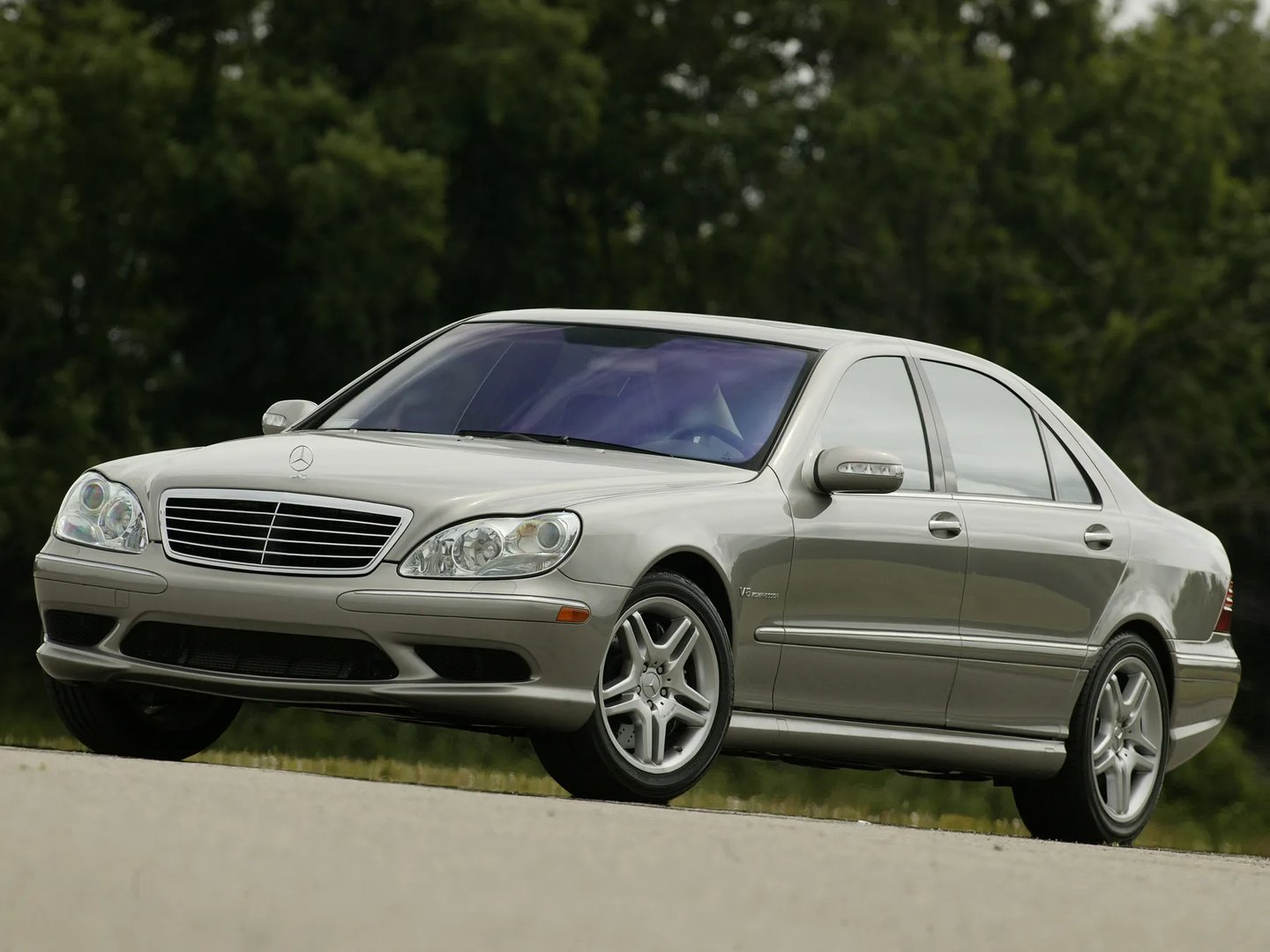 W220  Sedan