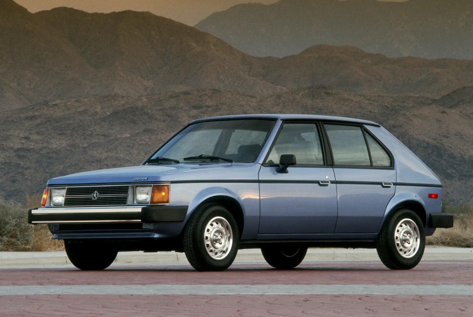 Dodge_Omni_1_generation__Hatchback_5-door__4.jpg