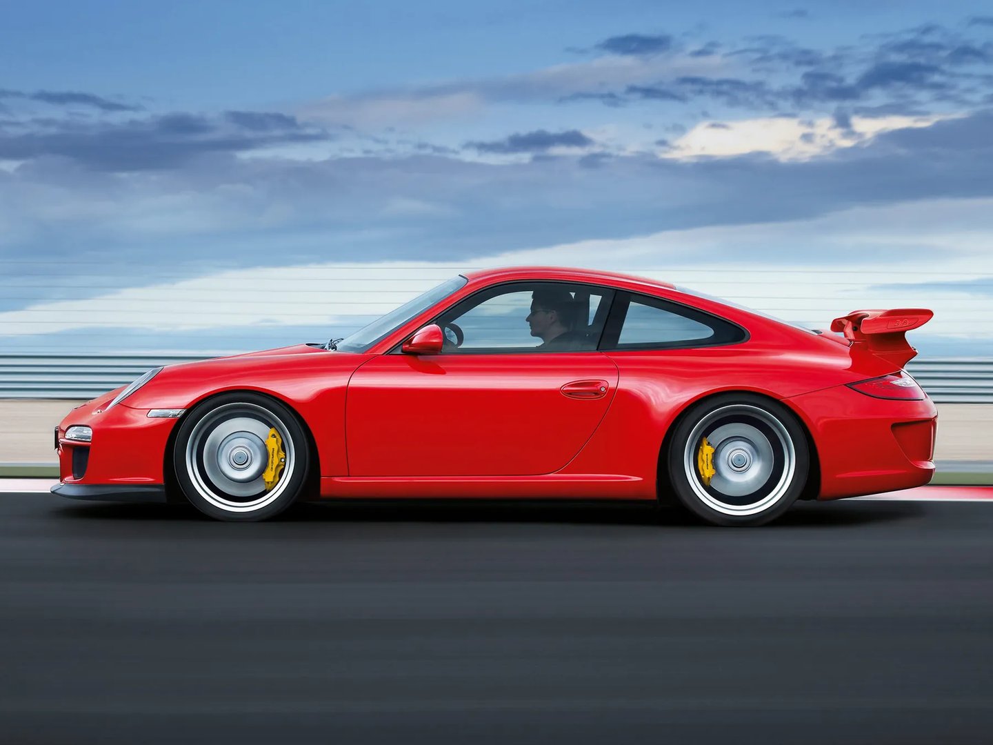 Porsche_911_GT3_2_generation_restyling__Coupe__11.jpg