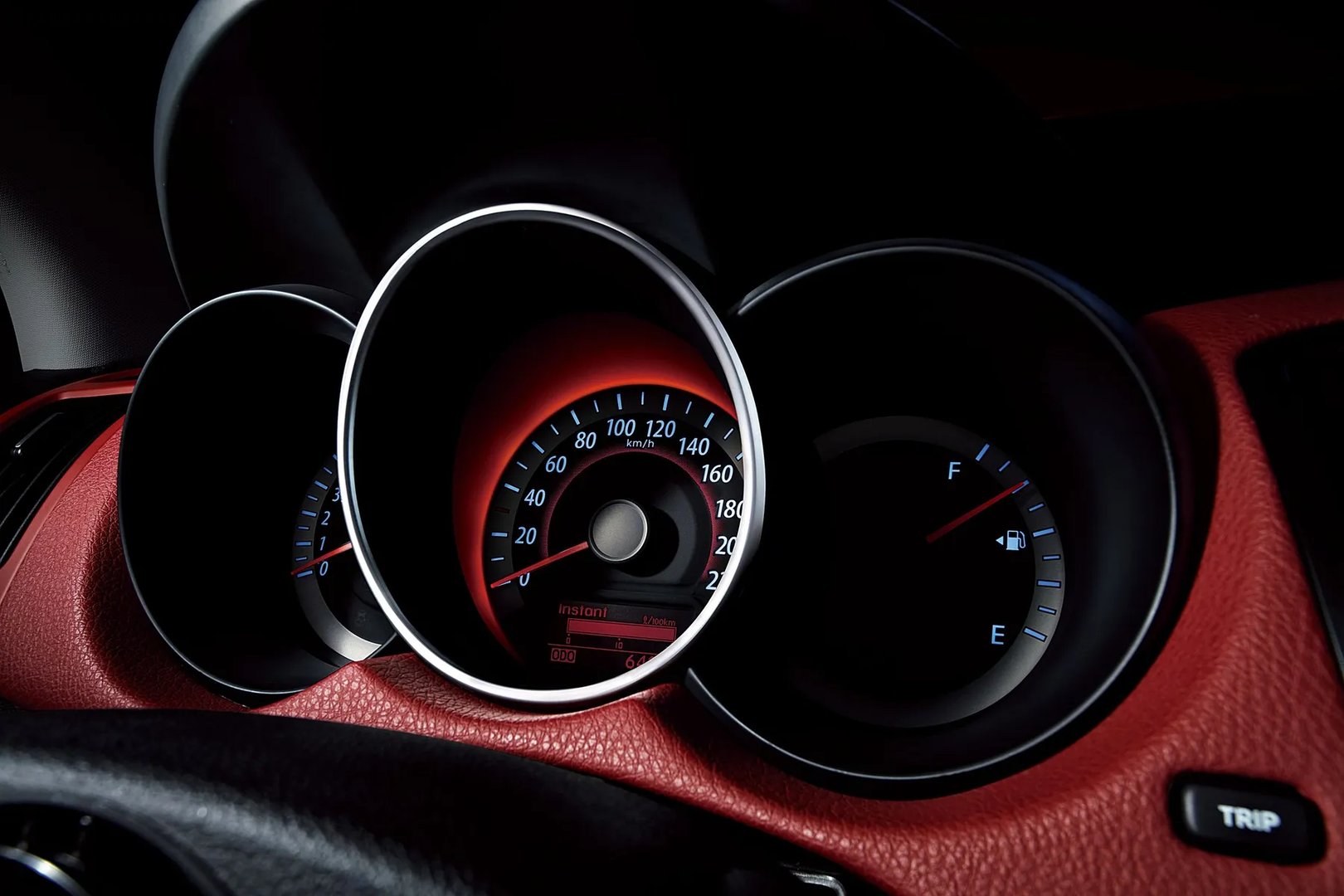 Kia_Cerato_2_generation__Coupe__6.jpg